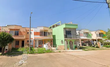CASA EN VENTA EN COSOLEACAQUE, VER.