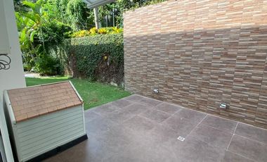 VENTA CASA FLORIDABLANCA CONJUNTO CALATRAVA 5 HAB