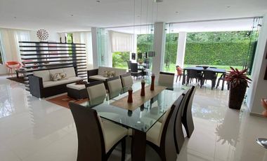 VENTA CASA FLORIDABLANCA CONJUNTO CALATRAVA 5 HAB