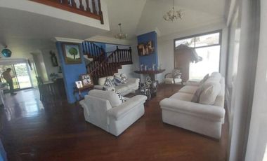 CASA INDEPENDIENTE DE VENTA ARMENIA 1 VALLE DE LOS CHILLOS ZONA SEGURA