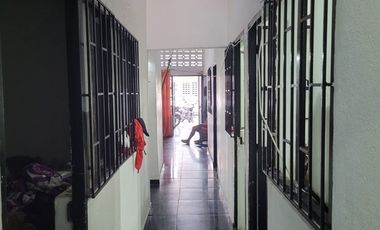 VENDO CASA EN VILLAVICENCIO BARRIO EL ESTERO A UNA CUADRA DE LA AV LOS MARACOS