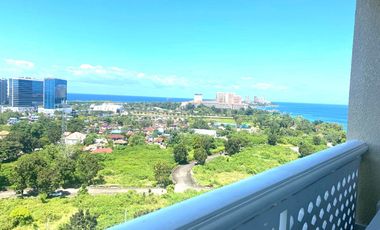 Spacious Two Bedrooms Beach Condo (96 sqm) in La MIrada Vistamar Beach Resort