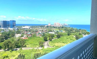 Resale Spacious Two Bedrooms Beach Condo (96 sqm) in La MIrada Vistamar Beach Resort