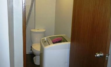 Resale Spacious Two Bedrooms Beach Condo (96 sqm) in La MIrada Vistamar Beach Resort