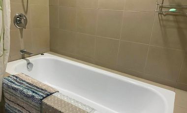 Resale Spacious Two Bedrooms Beach Condo (96 sqm) in La MIrada Vistamar Beach Resort