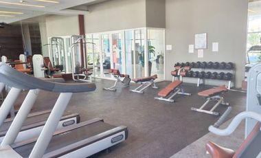 Resale Spacious Two Bedrooms Beach Condo (96 sqm) in La MIrada Vistamar Beach Resort