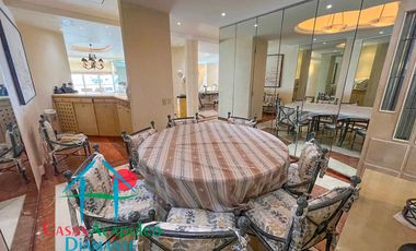 Hermoso departamento de lujo con terraza, jacuzzi y vista panorámica a la bahía de Acapulco