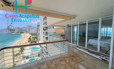 Hermoso departamento de lujo con terraza, jacuzzi y vista panorámica a la bahía de Acapulco