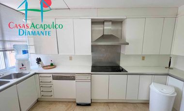 Hermoso departamento de lujo con terraza, jacuzzi y vista panorámica a la bahía de Acapulco