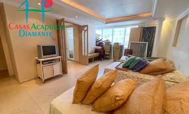 Hermoso departamento de lujo con terraza, jacuzzi y vista panorámica a la bahía de Acapulco