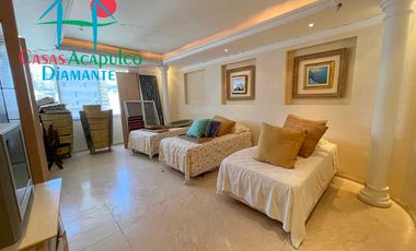 Hermoso departamento de lujo con terraza, jacuzzi y vista panorámica a la bahía de Acapulco