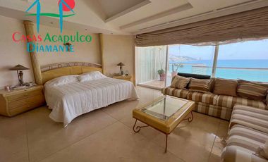 Hermoso departamento de lujo con terraza, jacuzzi y vista panorámica a la bahía de Acapulco