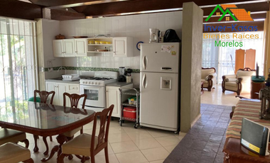 Increíble Casa De Oportunidad Con Extenso Jardín, Alberca, Privada En Venta Centro De Oaxtepec