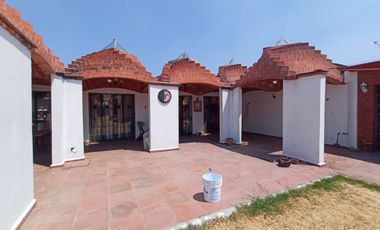 SE VENDE CASA DE OPORTUNIDAD A 10 MIN. DE TLAYACAPAN
