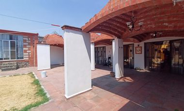 SE VENDE CASA DE OPORTUNIDAD A 10 MIN. DE TLAYACAPAN