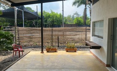 VENDO FINCA EN VILLAVICENCIO 4.3 HECTAREAS DE TERRENO SUB URBANO CON CASA CAMPESTRE Y LUZ TRIFASICA VEREDA EL CAIRO