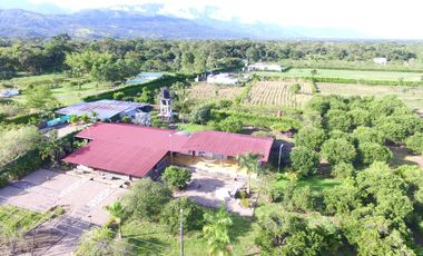VENDO FINCA EN VILLAVICENCIO 4.3 HECTAREAS DE TERRENO SUB URBANO CON CASA CAMPESTRE Y LUZ TRIFASICA VEREDA EL CAIRO