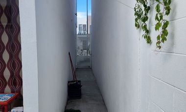 Casa AMUEBLADA en RENTA en Paseo San Junipero Queretaro