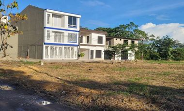 VENDO LOTE URBANO EN VILLAVICENCIO CERCA AL ANILLO VIAL SECTOR DE AMARILO Y LOS CENTAUROS