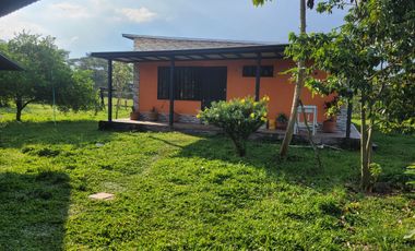 VENDO LOTE DE 1/4 DE HECTAREA CON CASA, EN RESTREPO META VIA SAN NICOLAS A 4 KM DE LA CENTRAL