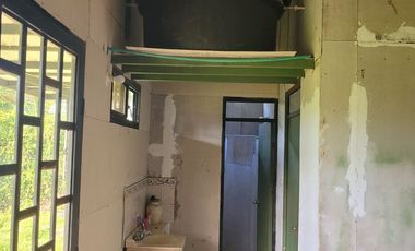 VENDO LOTE DE 1/4 DE HECTAREA CON CASA, EN RESTREPO META VIA SAN NICOLAS A 4 KM DE LA CENTRAL