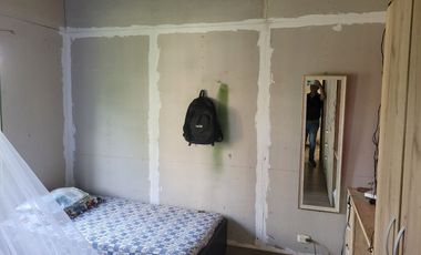 VENDO LOTE DE 1/4 DE HECTAREA CON CASA, EN RESTREPO META VIA SAN NICOLAS A 4 KM DE LA CENTRAL