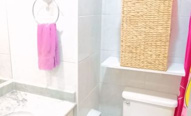 Lindo depto. full amoblado 2 D 2 baño, terraza oriente