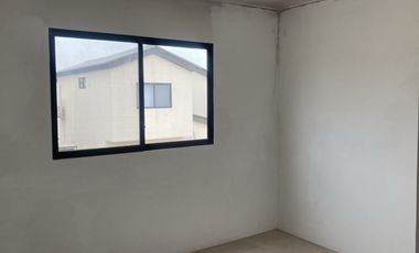 Vendo CASA POCO USO , Urb. LOS PRADOS Vía Salitre