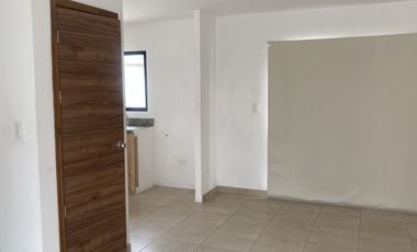 Vendo CASA POCO USO , Urb. LOS PRADOS Vía Salitre