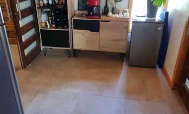 EXCELENTE CASA REMODELADA 4D/2B EN GRAN SITIO DE 3 MIL MTS2