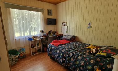 EXCELENTE CASA REMODELADA 4D/2B EN GRAN SITIO DE 3 MIL MTS2