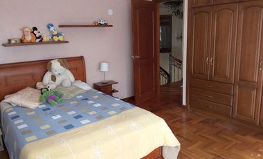Venta-Realice su sueño de tener su casa propia en este sector exclusivo y privilegiado de la ciudad de Riobamba/24urb53