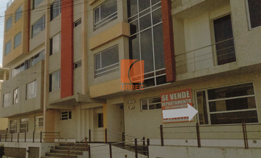 Venta- Departamento con estilo y ubicación privilegiada en venta el norte de Riobamba sector Los Alamos/24urb60