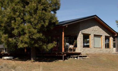 DESTACADA CASA EN DINA HUAPI