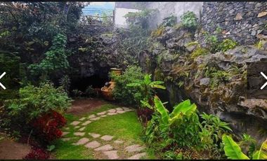 ¡Propiedad Exclusiva en Baños de Agua Santa con Caverna Volcánica Natural! ¡Tu Sueño en el Corazón de la Naturaleza! /24urb61
