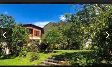¡Propiedad Exclusiva en Baños de Agua Santa con Caverna Volcánica Natural! ¡Tu Sueño en el Corazón de la Naturaleza! /24urb61