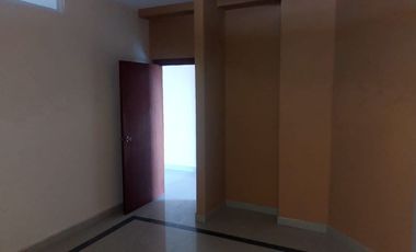 ¡Alquiler de Edificio Comercial en Esmeraldas!...LOCAL COMERCIAL   1200 PSIOS  1000 CADA PISO    O TOTAL  .. PREGUNDAR POR PRECIO