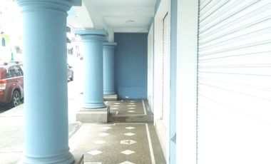 ¡Alquiler de Edificio Comercial en Esmeraldas!...LOCAL COMERCIAL   1200 PSIOS  1000 CADA PISO    O TOTAL  .. PREGUNDAR POR PRECIO