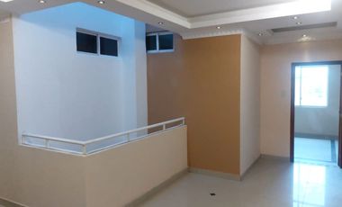 ¡Alquiler de Edificio Comercial en Esmeraldas!...LOCAL COMERCIAL   1200 PSIOS  1000 CADA PISO    O TOTAL  .. PREGUNDAR POR PRECIO