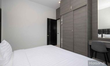 Executive style - Three-Bedroom Furnished Pool Property