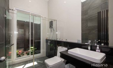 Executive style - Three-Bedroom Furnished Pool Property
