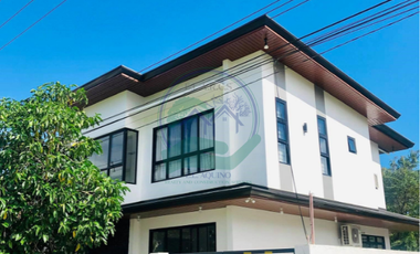 2-STOREY HOUSE FOR RENT (near K-town/Friendship)