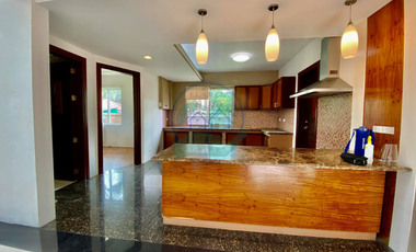 2-STOREY HOUSE FOR RENT (near K-town/Friendship)