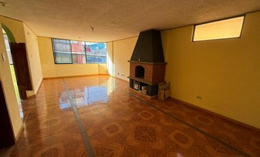 HERMOSA CASA RENTERA EN TURUBAMBA BAJO