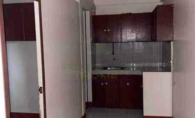 Apartment Building For Sale in Valenzuela City