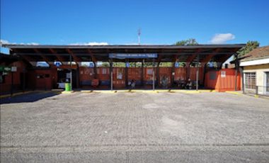 VENDE TERMINAL DE BUSES, SUPERMERCADO Y CASA