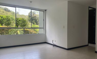 45954 Apartamento en arriendo en el sector El Trianon