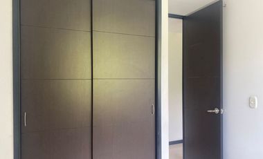 45954 Apartamento en arriendo en el sector El Trianon