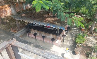 Casa con terreno de venta montecristi zona norte