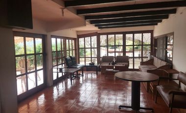 Casa con terreno de venta montecristi zona norte